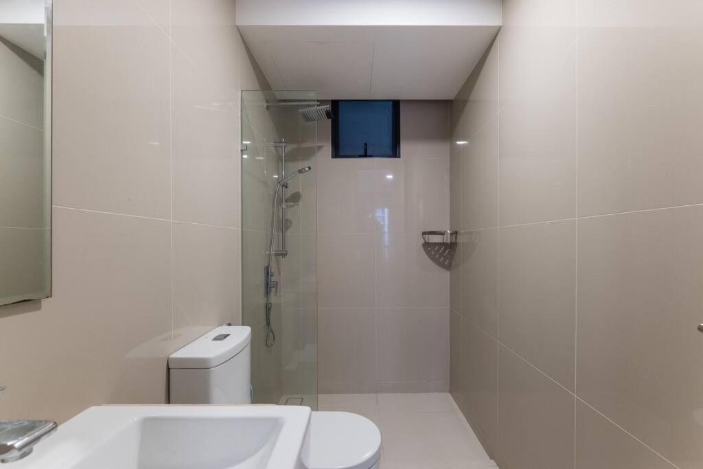 Pangsapuri Family-friendly 3br Above Mall-poolgym Mitec