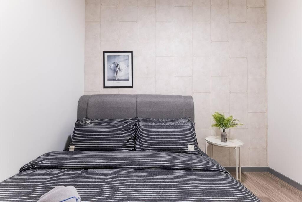Pangsapuri Family-friendly 3br Above Mall-poolgym Mitec *