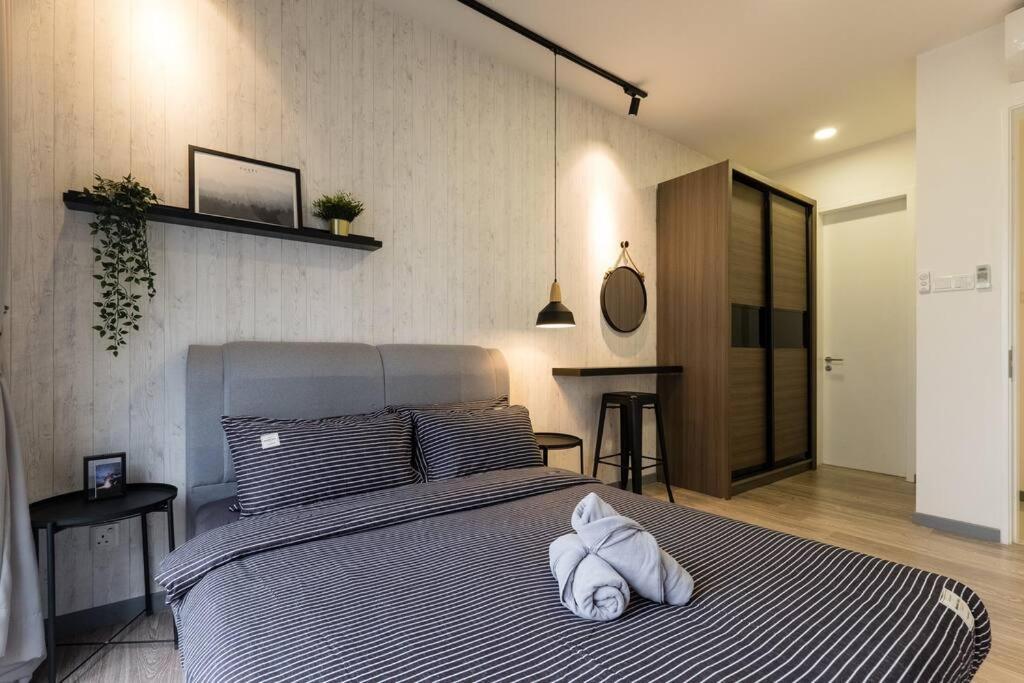 Family-friendly 3br Above Mall-poolgym Mitec Pangsapuri