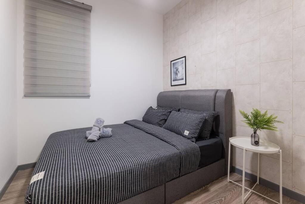 Family-friendly 3br Above Mall-poolgym Mitec Pangsapuri